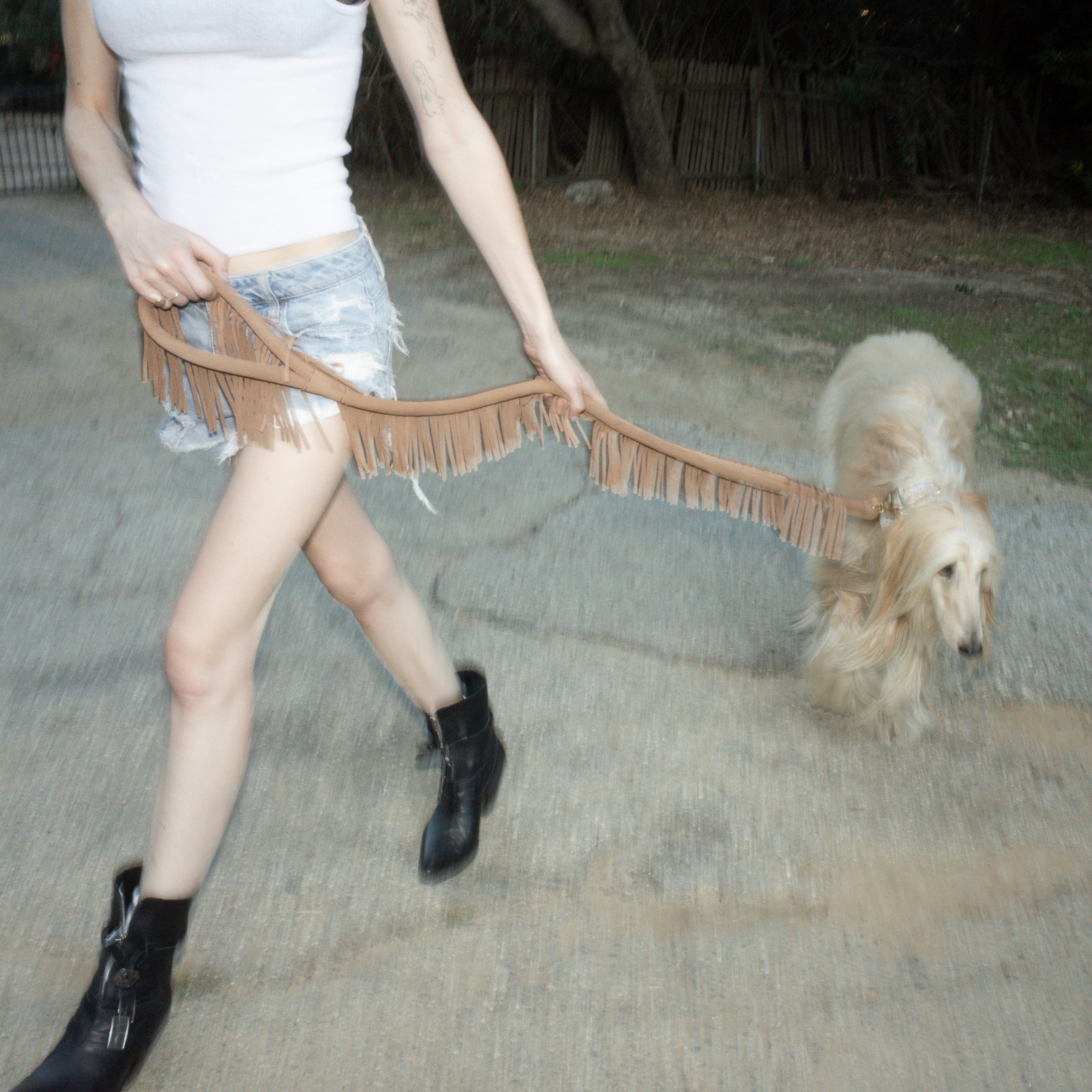Fringe Leash